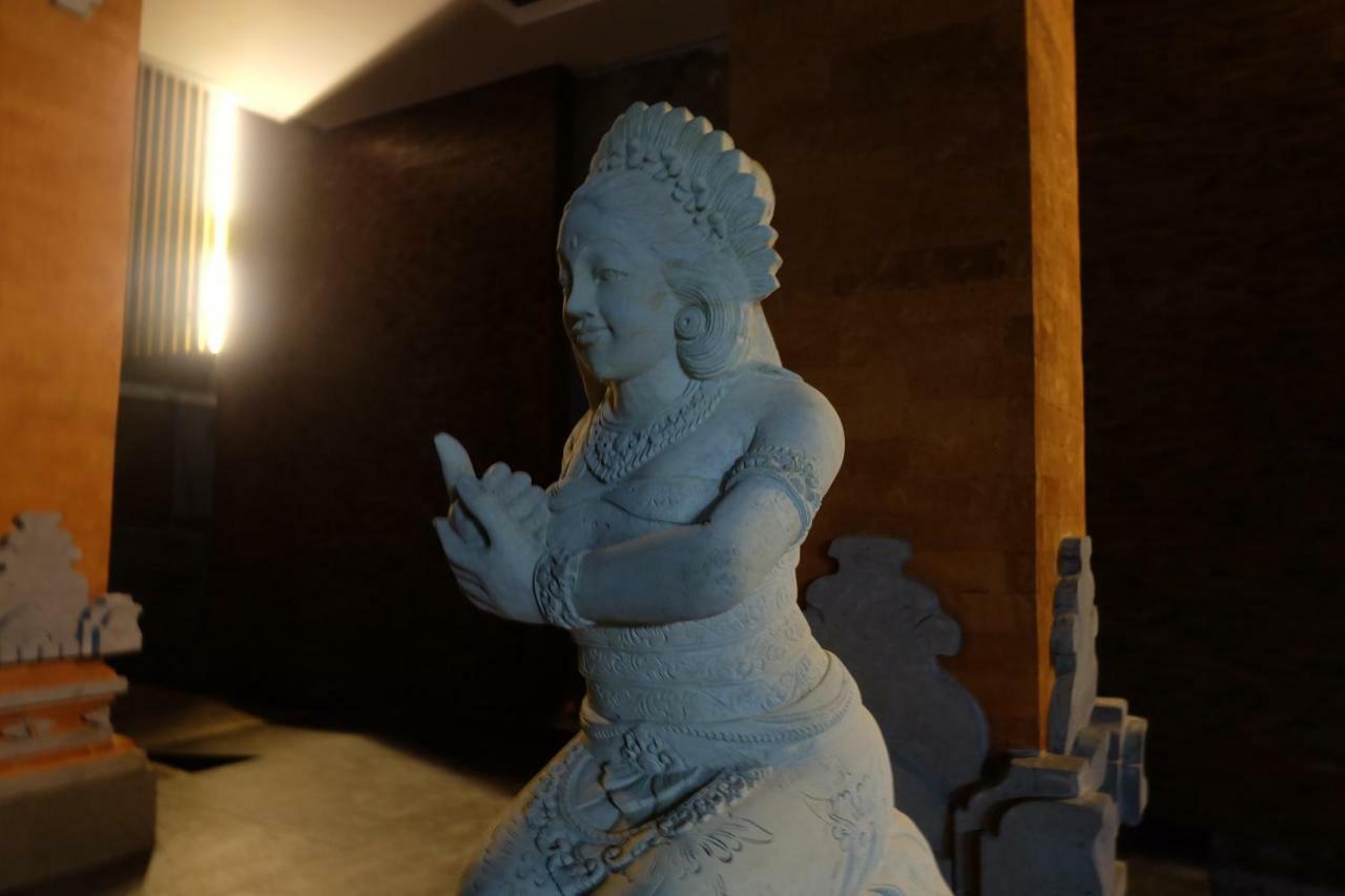 Wirton Seminyak Hotell Denpasar Exteriör bild