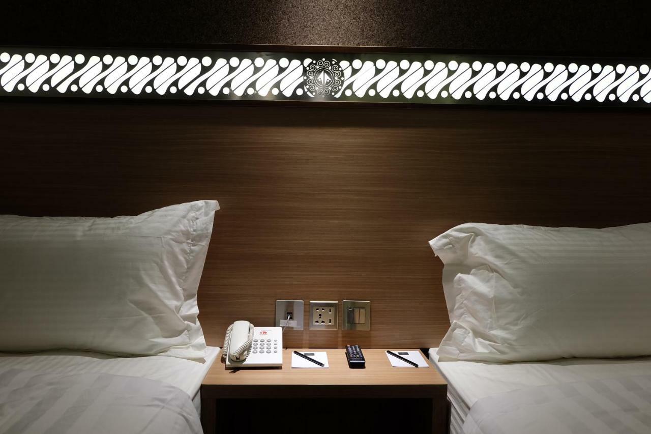 Wirton Seminyak Hotell Denpasar Exteriör bild